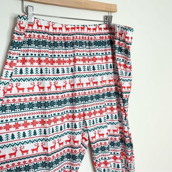 NWT Family Matching Christmas Pajama Set Dad Reindeer Snowflakes Jogger 3XL - Picture 4 of 11